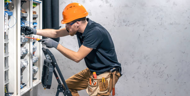 Best Local Electrician Companies  in Huntingdon, TN